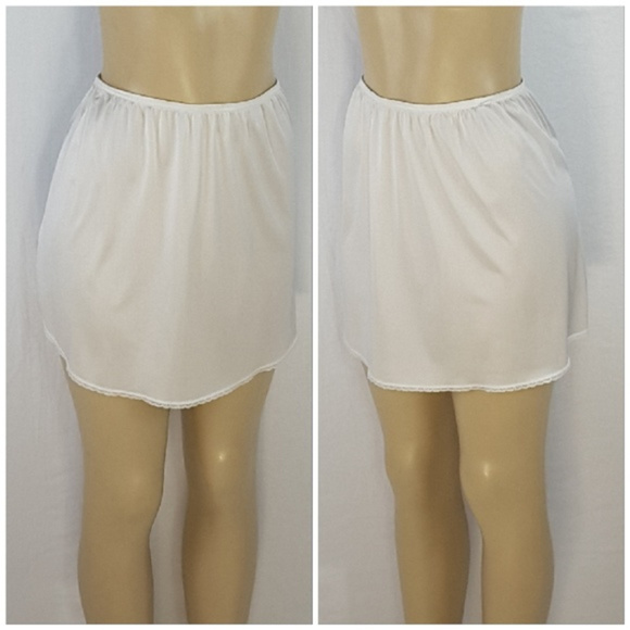 VASSARETTE, Short Slip, size Medium - Picture 5 of 8